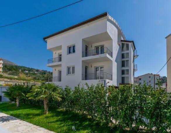 Apartman Aqua Podstrana Esterno foto