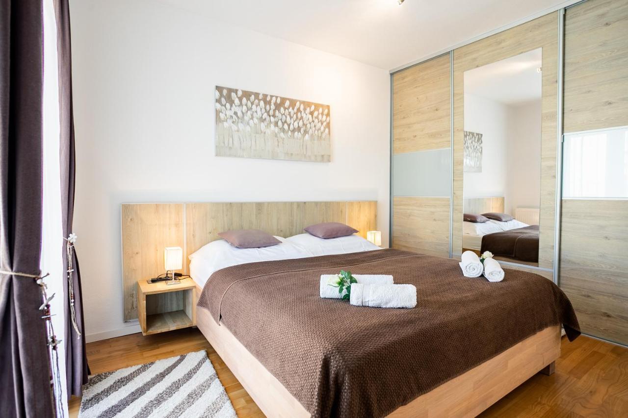 Apartman Aqua Podstrana Esterno foto