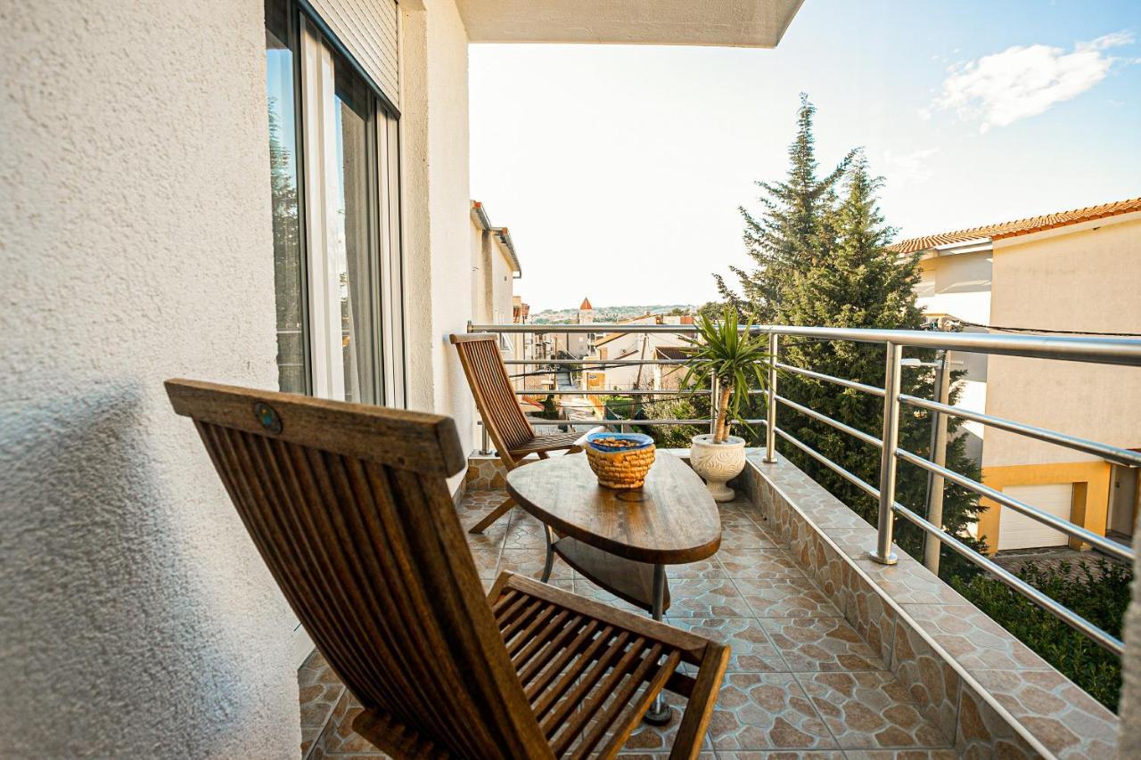 Apartman Aqua Podstrana Esterno foto